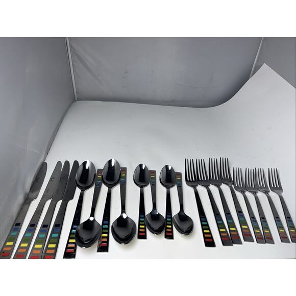 Retired Fiesta Celebration 20-Piece Flatware Set, Service For 4 - Picture 1 of 8